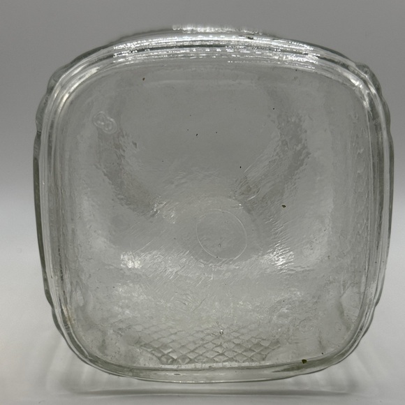 Vintage Waffle Glass cansiter with Green Metal Lid - Picture 7 of 13